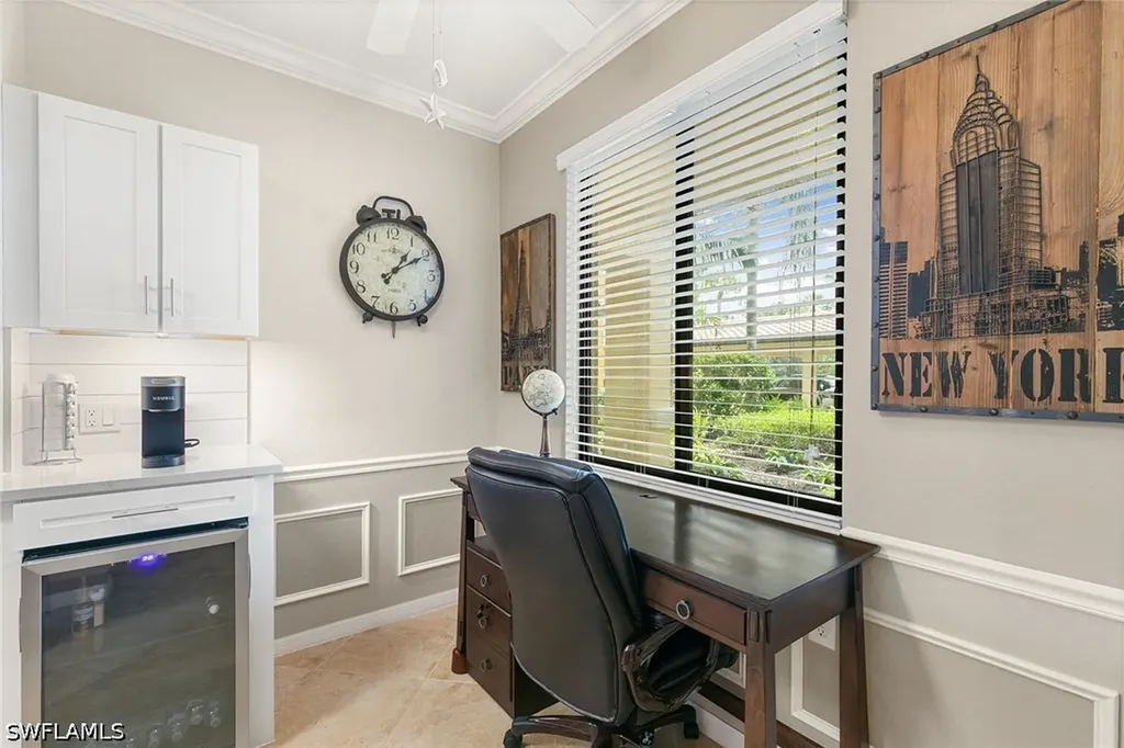 9735 Acqua Court Naples FL 34113