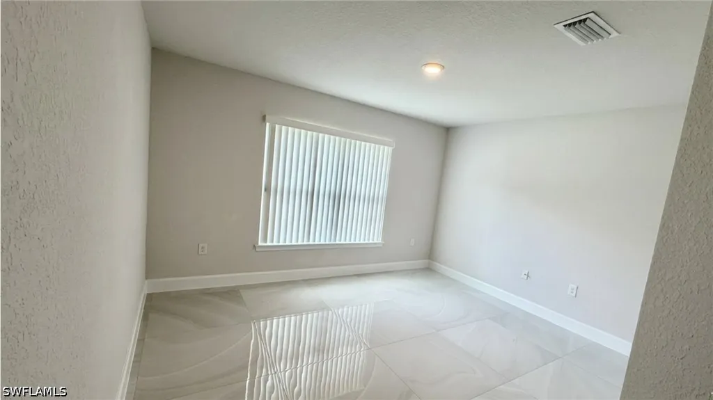 372 Rockland Street Lehigh Acres FL 33972