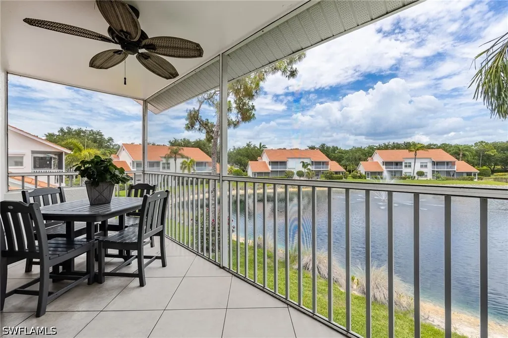 624 Windsor Square Naples FL 34104