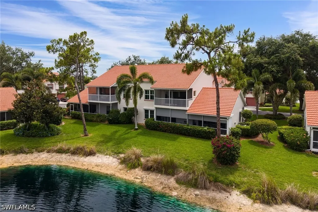 624 Windsor Square Naples FL 34104