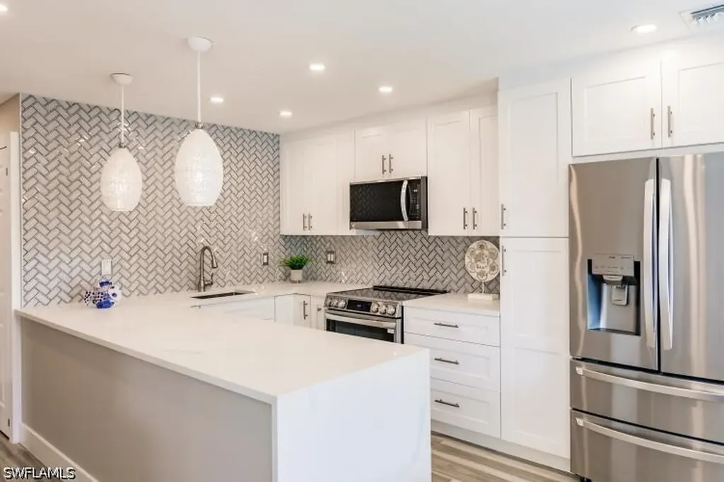 1455 Curlew Avenue Naples FL 34102