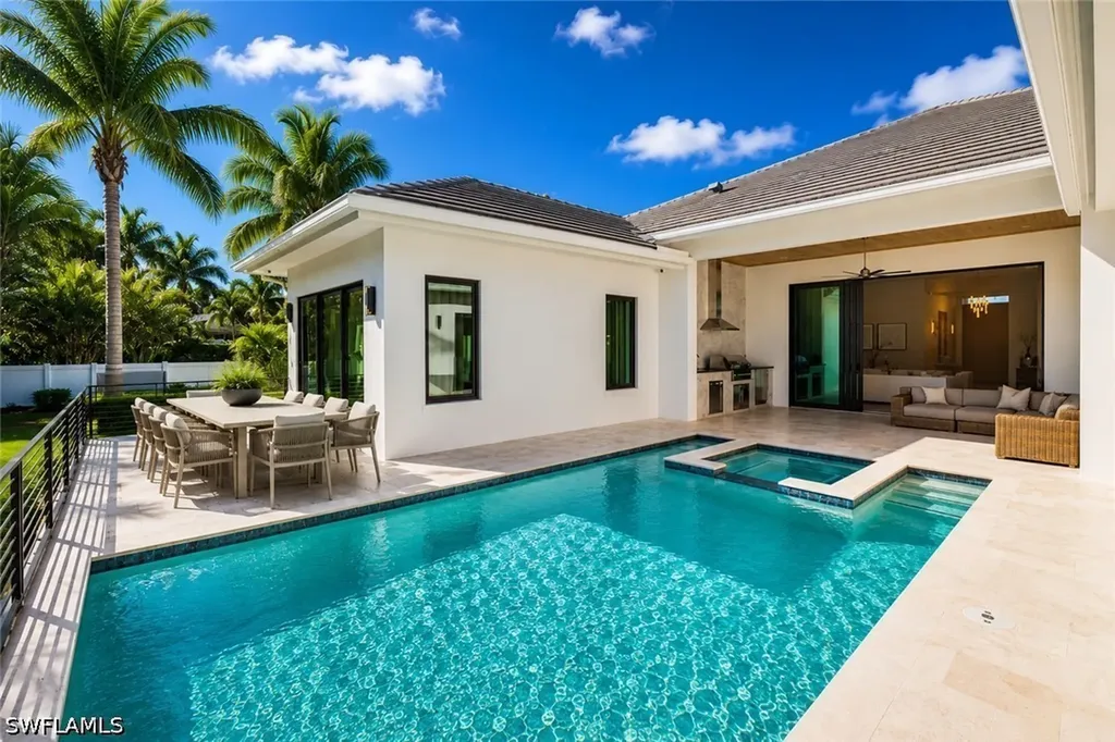 1364 Cypress Woods Drive Naples FL 34103