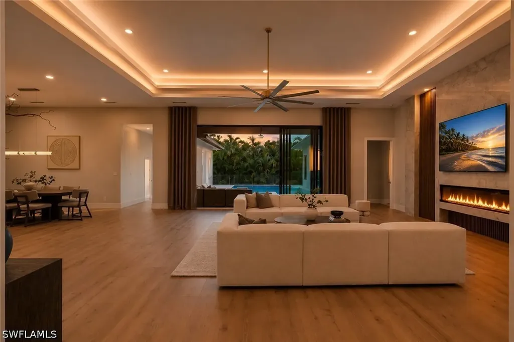 1364 Cypress Woods Drive Naples FL 34103