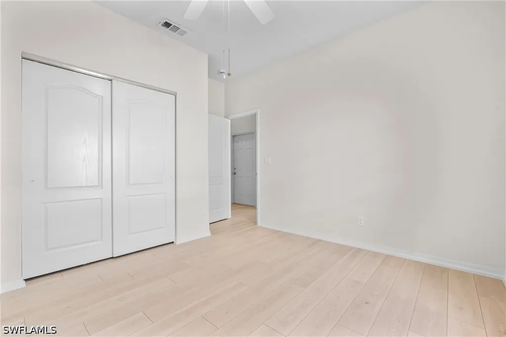 96 Glen Eagle Circle Naples FL 34104