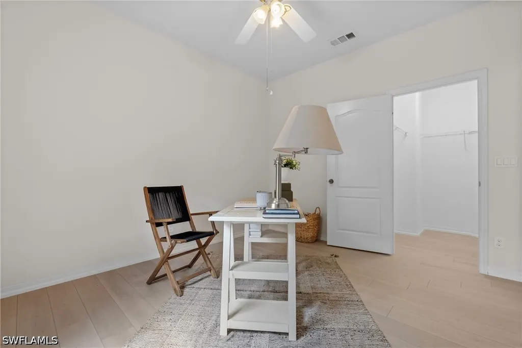 96 Glen Eagle Circle Naples FL 34104