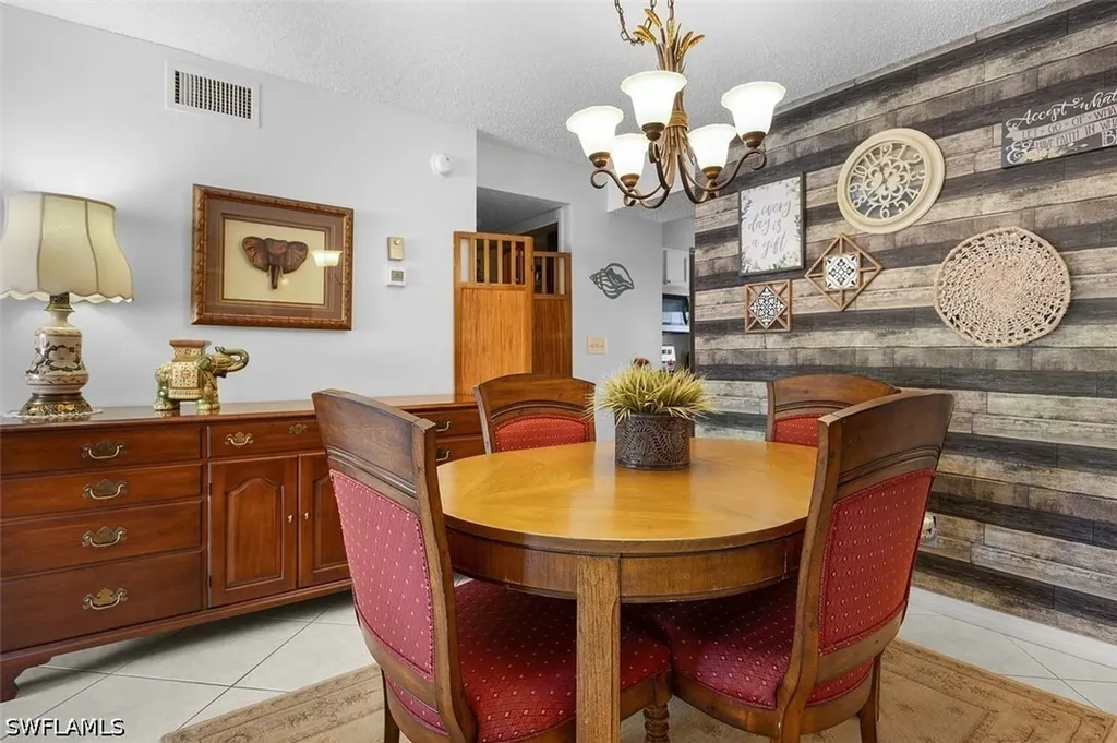 114 Cypress Way E Naples FL 34110