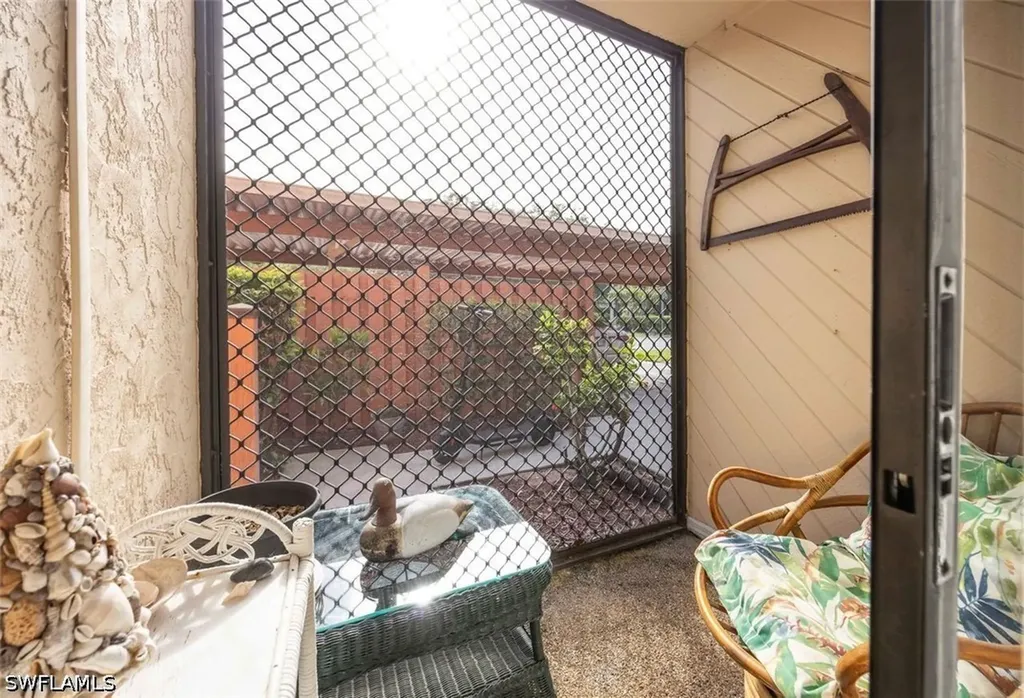 114 Cypress Way E Naples FL 34110
