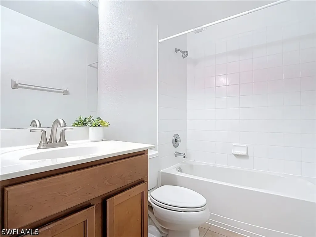 9101 Gervais Circle Naples FL 34120