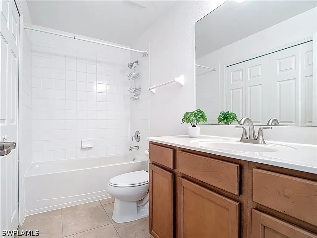 9101 Gervais Circle Naples FL 34120