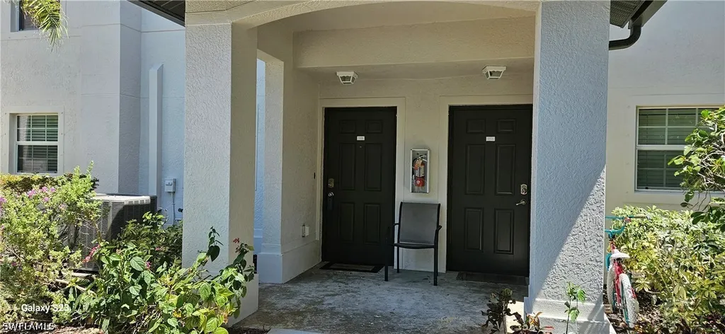 9101 Gervais Circle Naples FL 34120
