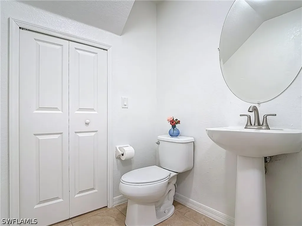 9101 Gervais Circle Naples FL 34120