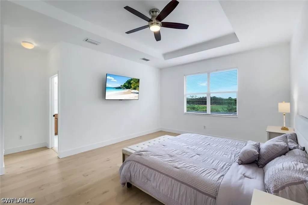 20370 Larino Loop Estero FL 33928