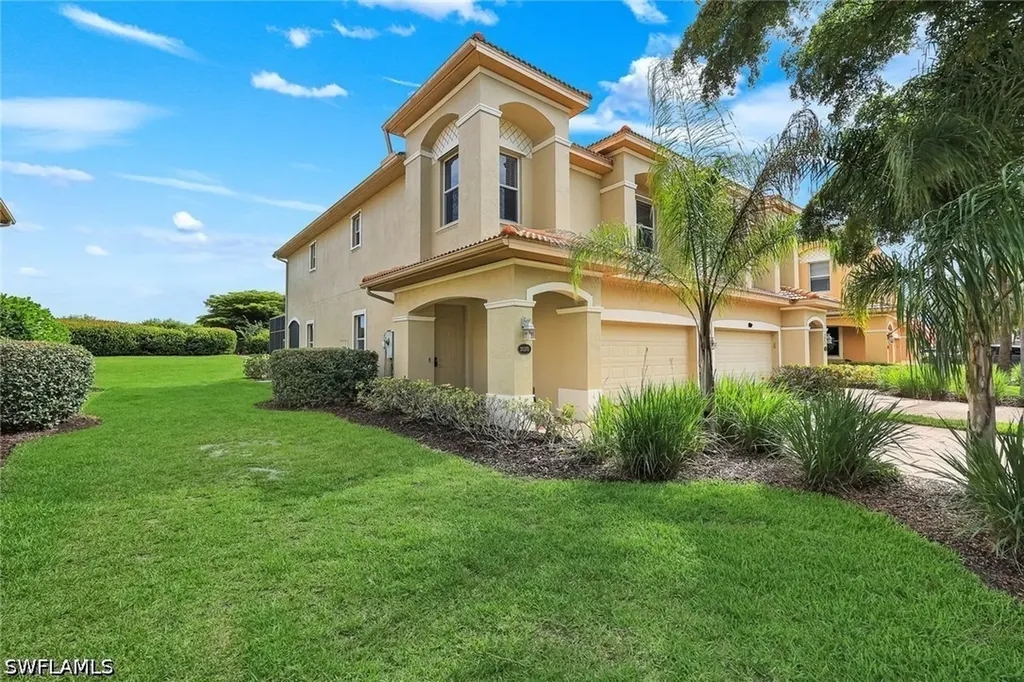 20370 Larino Loop Estero FL 33928