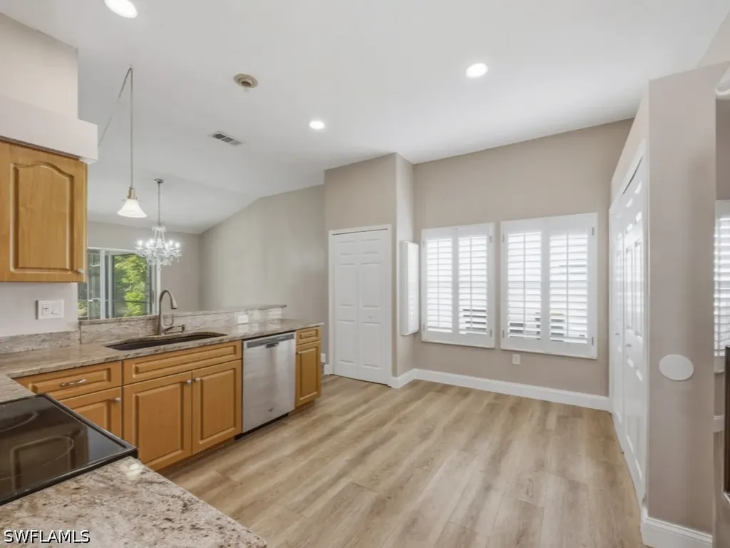 3650 Kent Drive Naples FL 34112