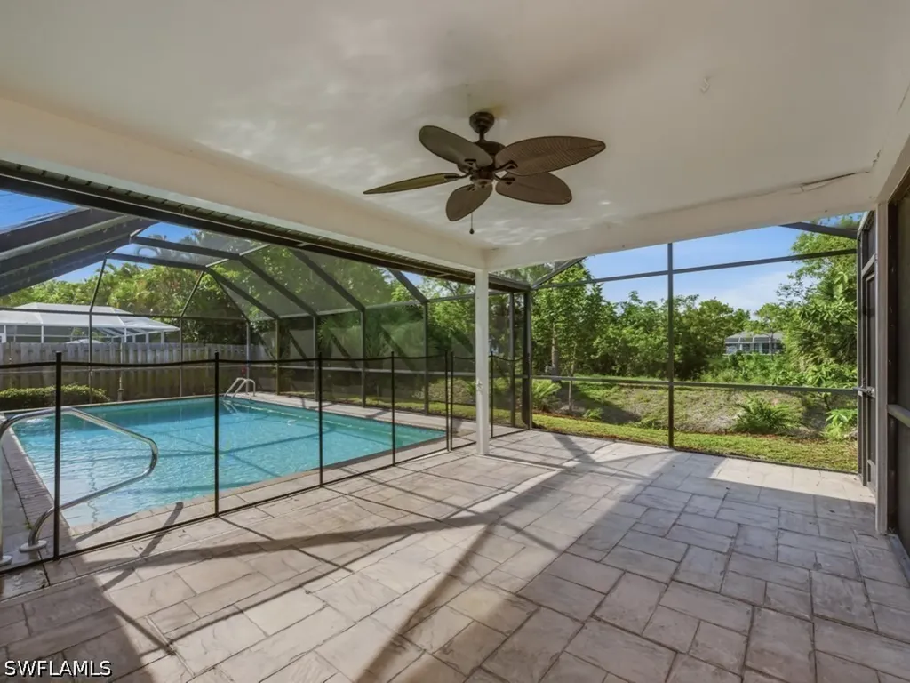 3650 Kent Drive Naples FL 34112
