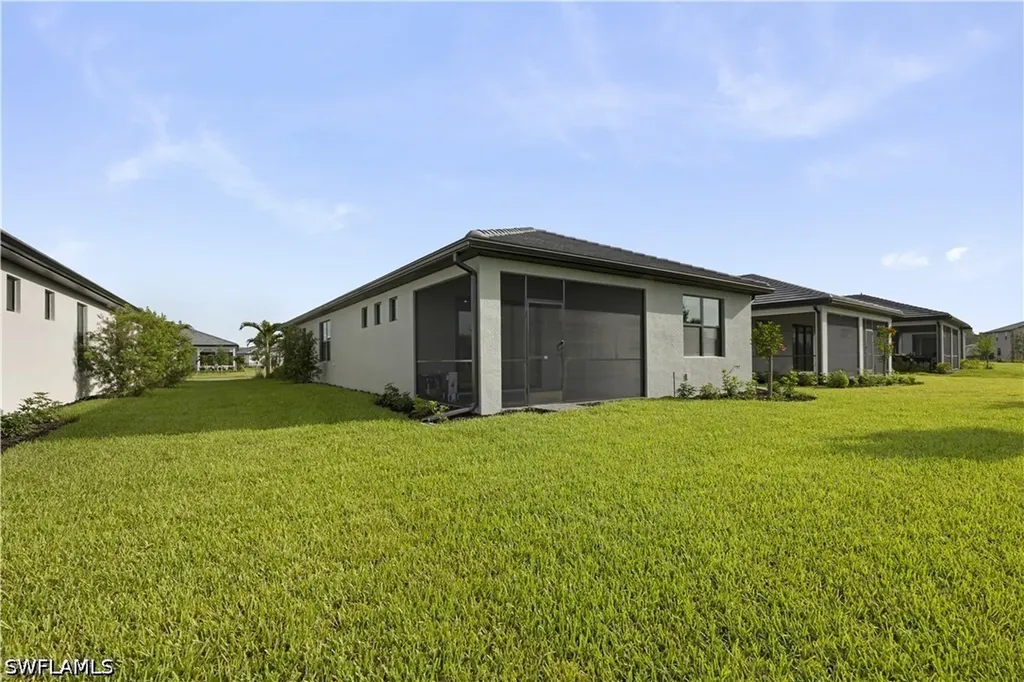 19218 Hinkley Drive Estero FL 33928