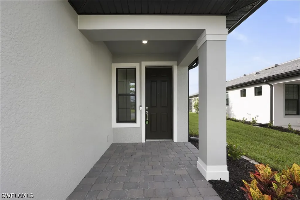 19218 Hinkley Drive Estero FL 33928