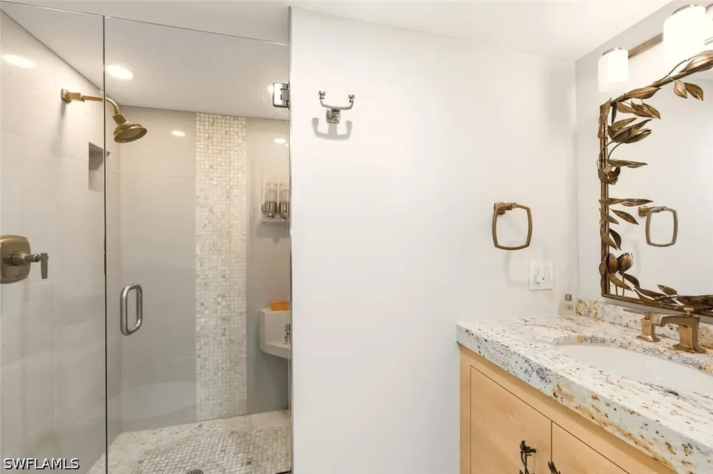 250 W Park Shore Drive Naples FL 34103