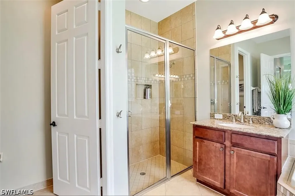 3745 Pleasant Springs Drive Naples FL 34119