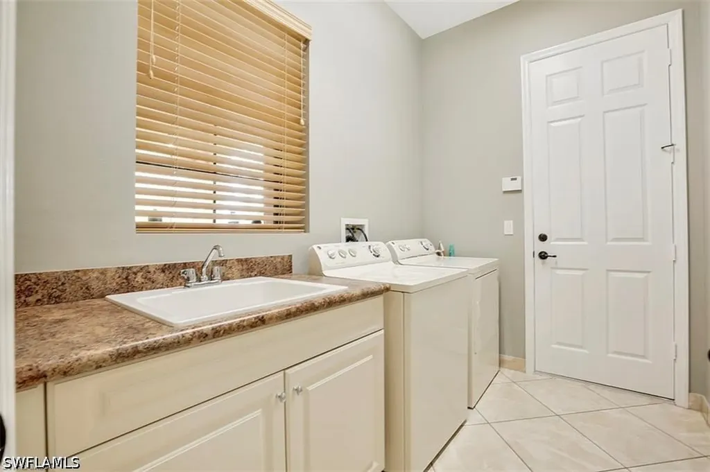 3745 Pleasant Springs Drive Naples FL 34119