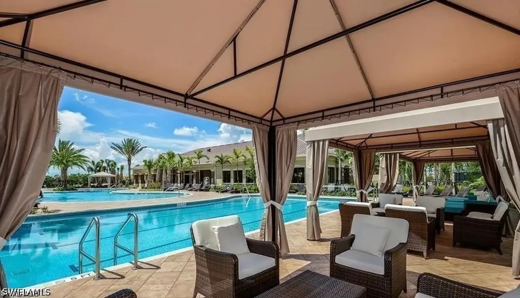 3745 Pleasant Springs Drive Naples FL 34119