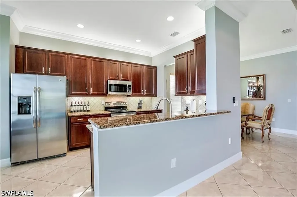 3745 Pleasant Springs Drive Naples FL 34119