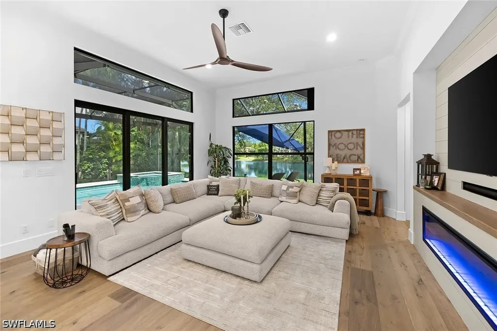 7678 Santa Margherita Way Naples FL 34109