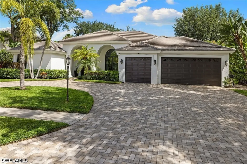7678 Santa Margherita Way Naples FL 34109