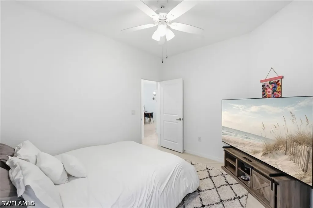 2584 Vine Avenue Naples FL 34120