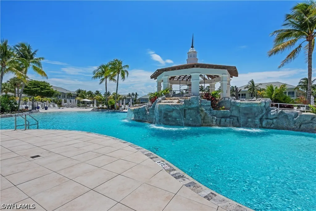 275 Indies Way Naples FL 34110