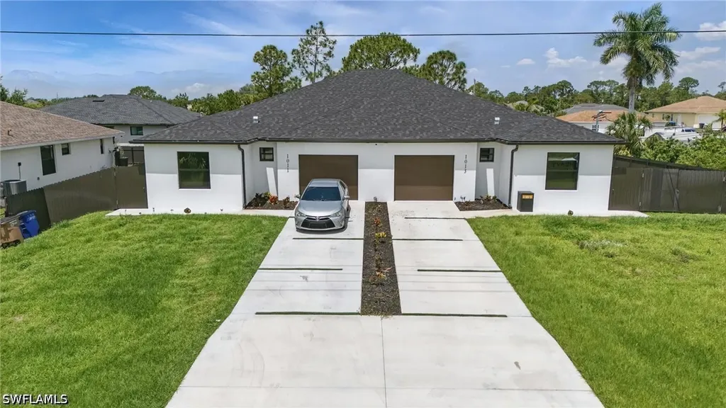 1011 & 1013 Abrams Boulevard Lehigh Acres FL 33971