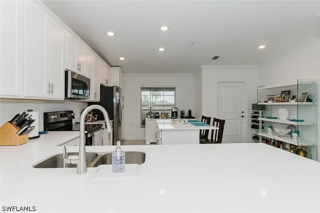 6082 National Boulevard Ave Maria FL 34142