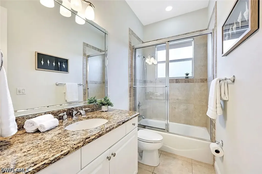 847 98th Avenue N Naples FL 34108