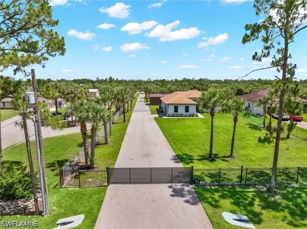 2759 18th Avenue SE Naples FL 34117