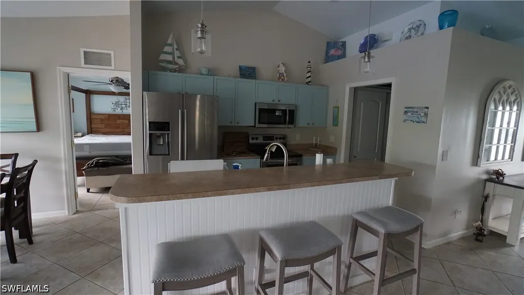 900 NW Embers Terrace Cape Coral FL 33993