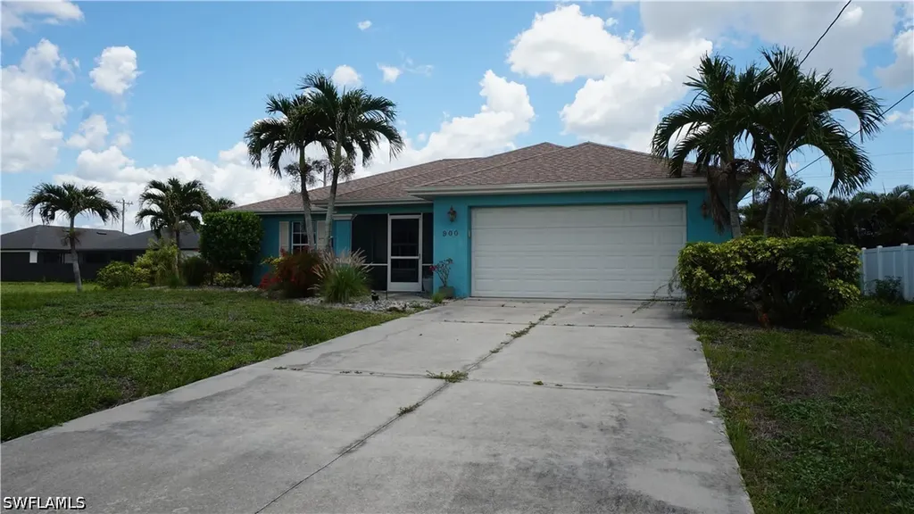 900 NW Embers Terrace Cape Coral FL 33993