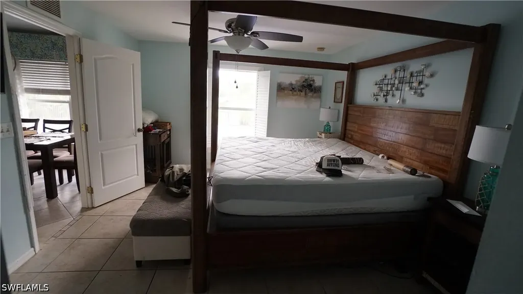 900 NW Embers Terrace Cape Coral FL 33993