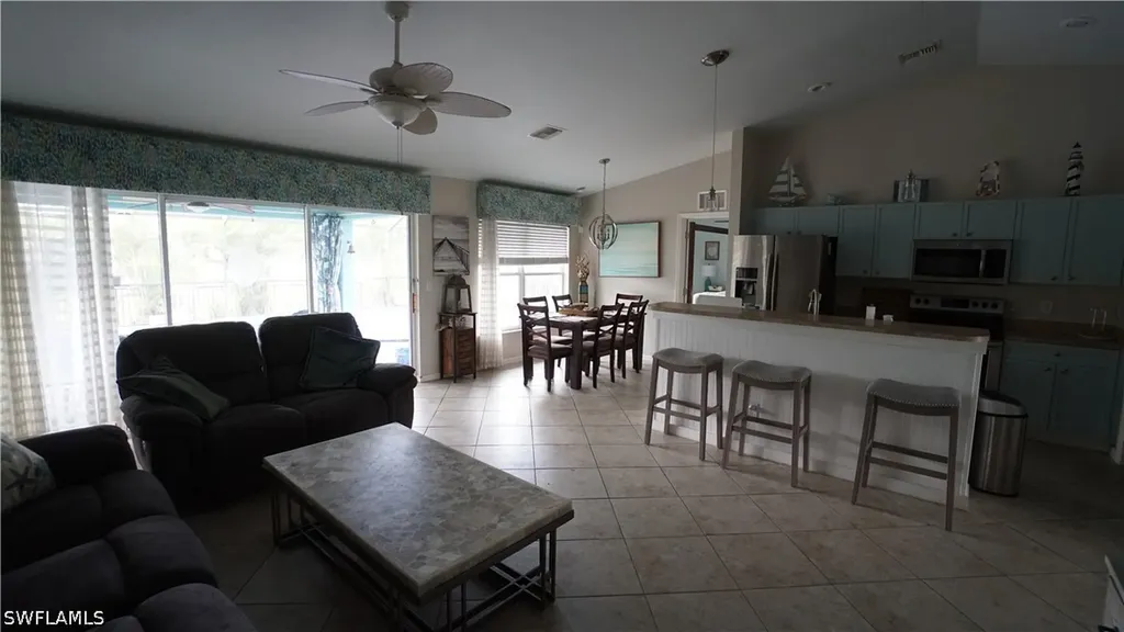 900 NW Embers Terrace Cape Coral FL 33993