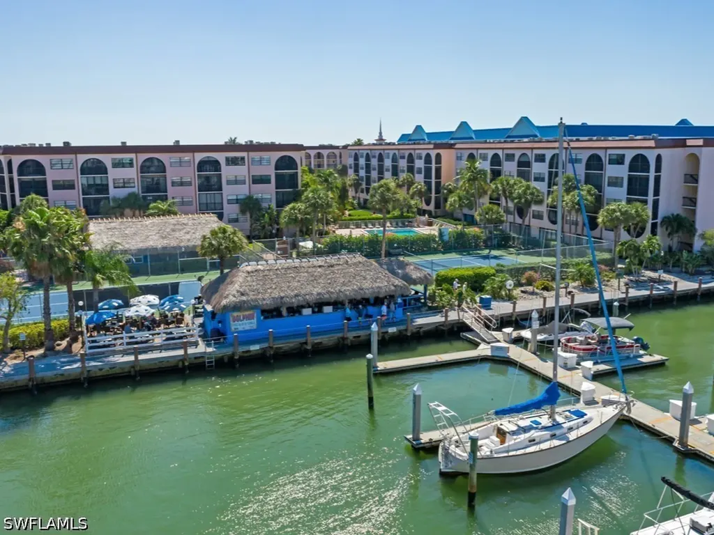 1007 Anglers Cove Marco Island FL 34145