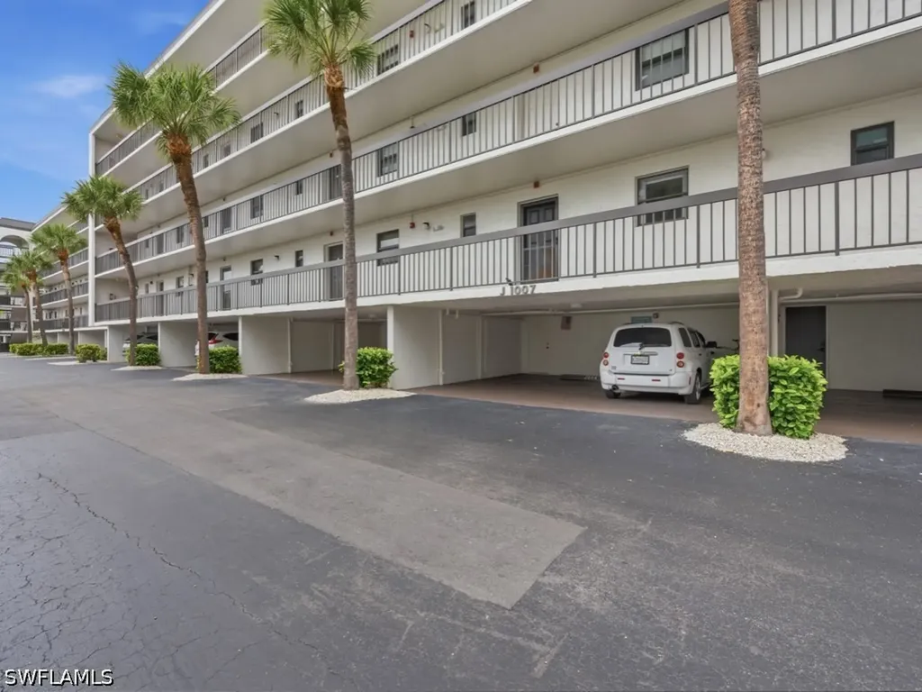 1007 Anglers Cove Marco Island FL 34145