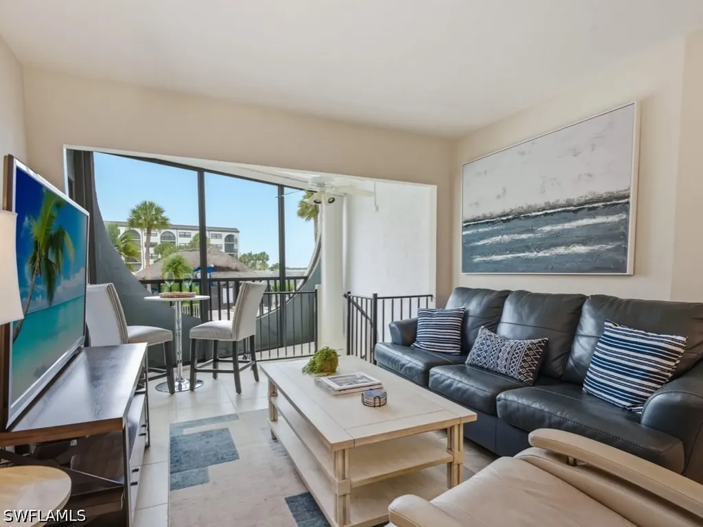 1007 Anglers Cove Marco Island FL 34145