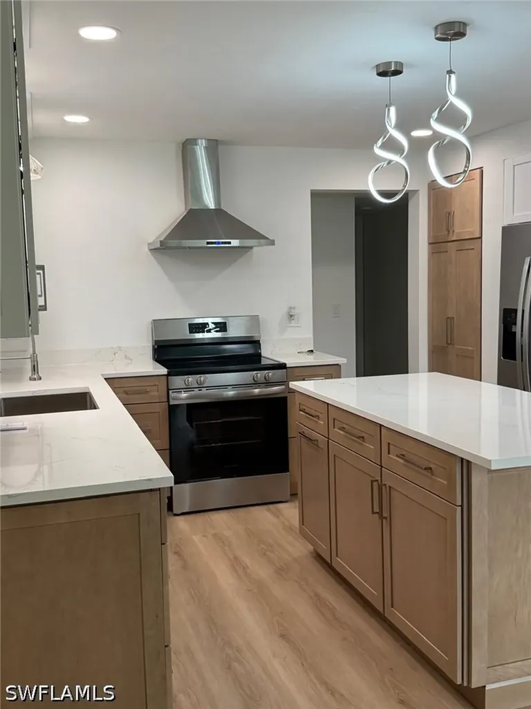 1730 Bald Eagle Drive Naples FL 34105