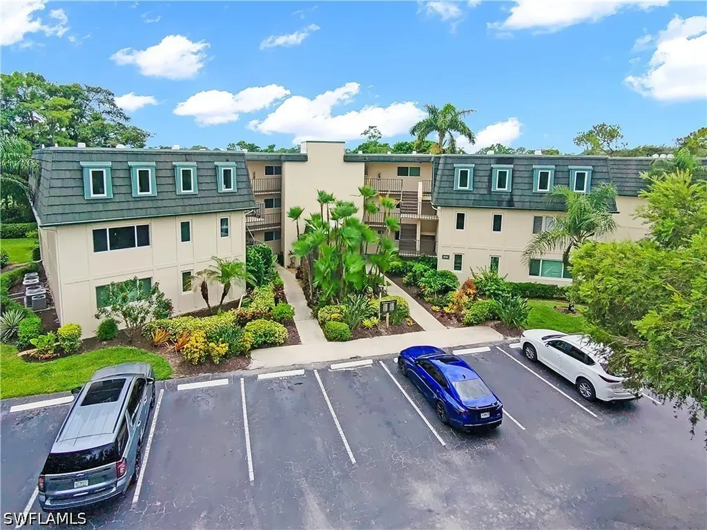 1730 Bald Eagle Drive Naples FL 34105