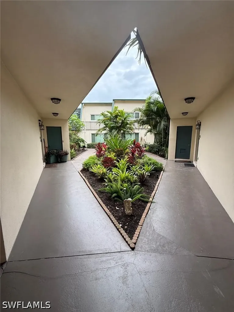 1730 Bald Eagle Drive Naples FL 34105