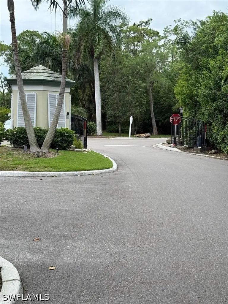 1730 Bald Eagle Drive Naples FL 34105