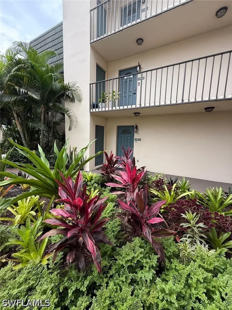 1730 Bald Eagle Drive Naples FL 34105