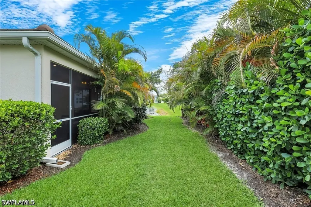 4619 Arboretum Circle Naples FL 34112