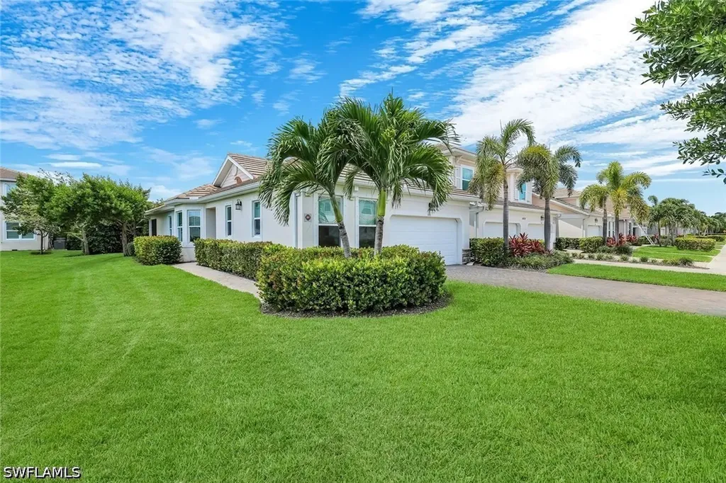 4619 Arboretum Circle Naples FL 34112