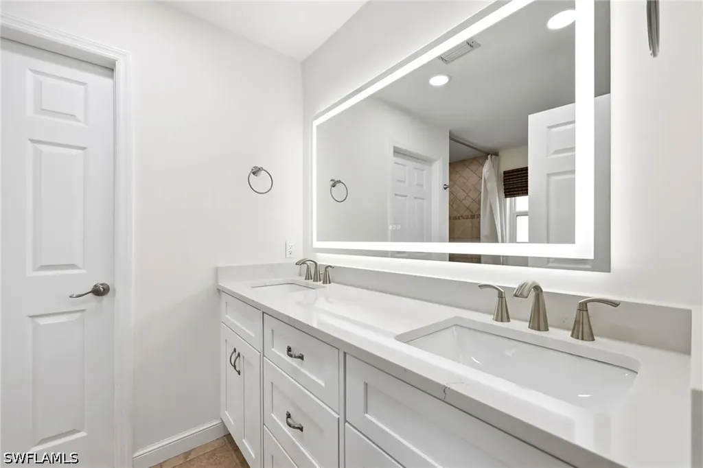 10069 Boca Circle Naples FL 34109