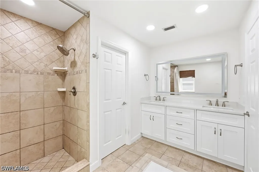 10069 Boca Circle Naples FL 34109